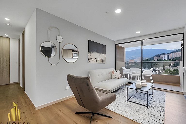 Scala 1901 - Serene apt/balcony/deluxe furniture