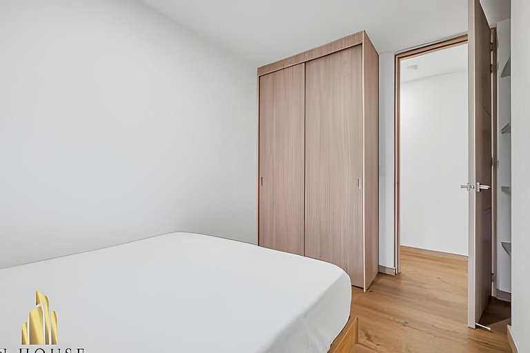 Scala 1901 - Serene apt/balcony/deluxe furniture