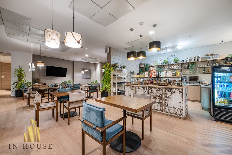 Urban 2505 - Oasis with pool and gym