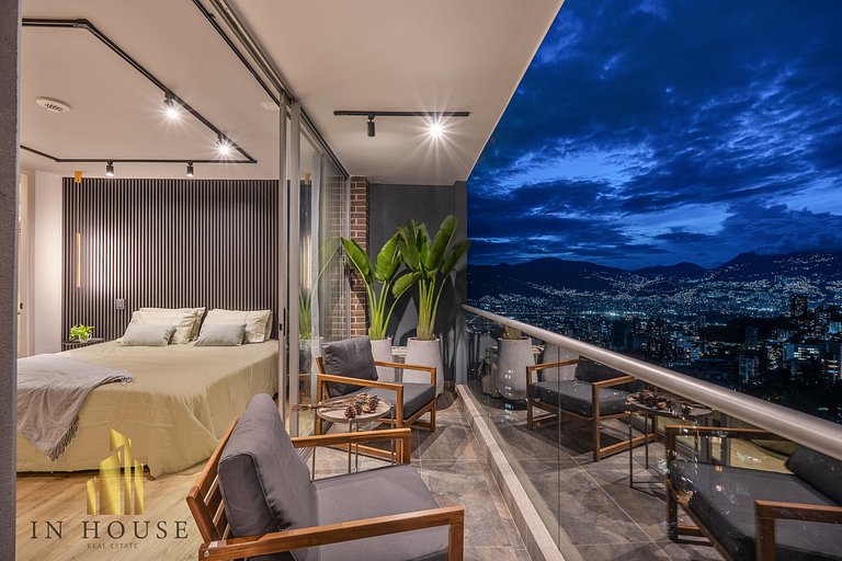 Urban 2505 - Oasis with pool and gym