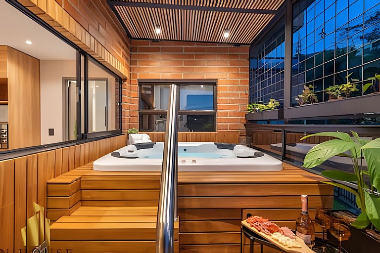 Tivoli 202 - Escapada Premium con Jacuzzi Privado