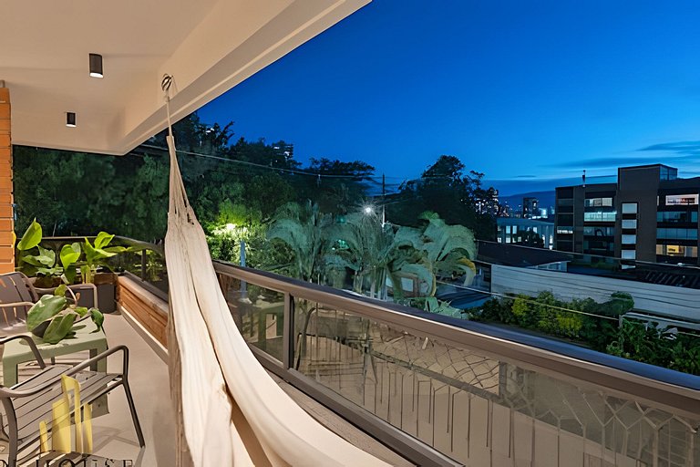 Tivoli 202 - Escapada Premium con Jacuzzi Privado