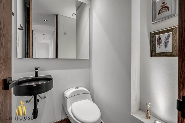 Morph 1202 - Stylish City Living: Modern Apt