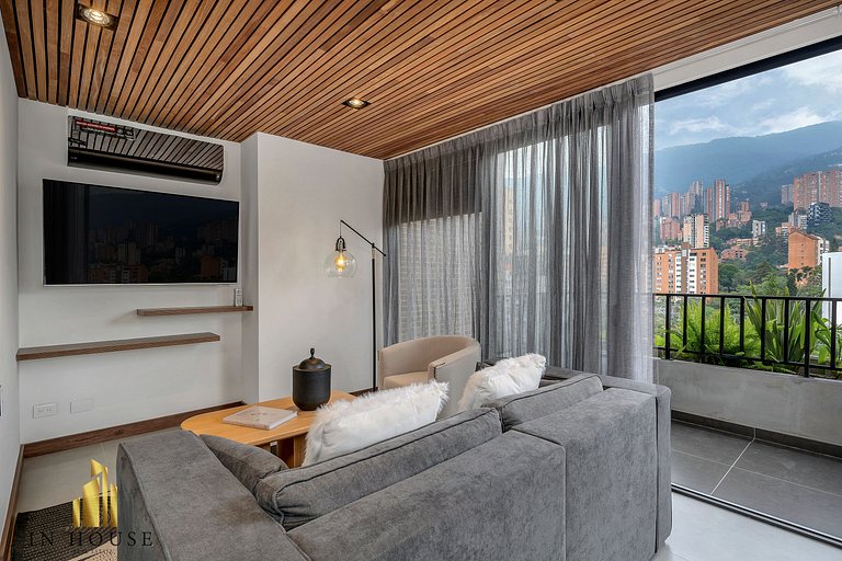 Morph 1202 - Stylish City Living: Modern Apt