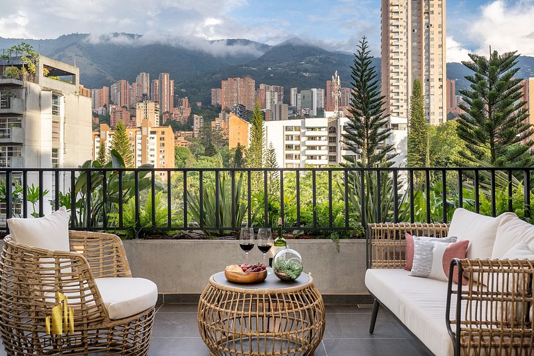 Morph 902 - Exclusivo apt en el Poblado con balcón