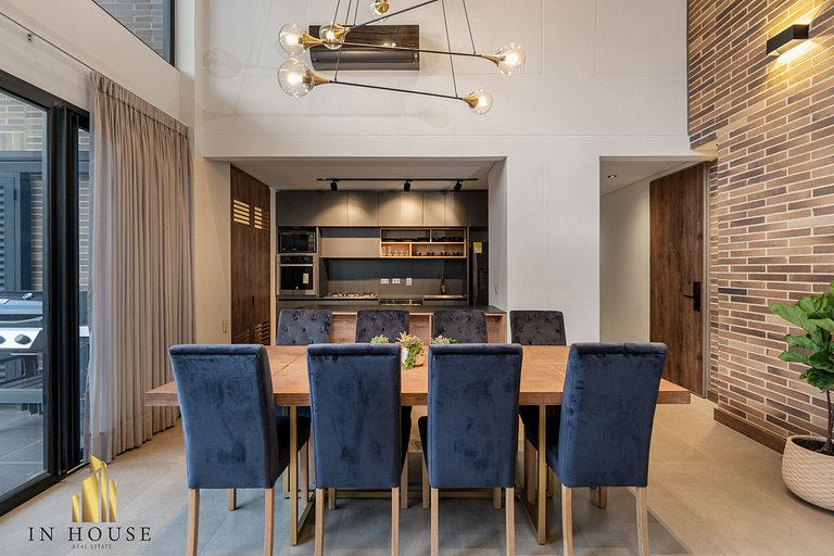 Morph 902 - Exclusivo apt en el Poblado con balcón