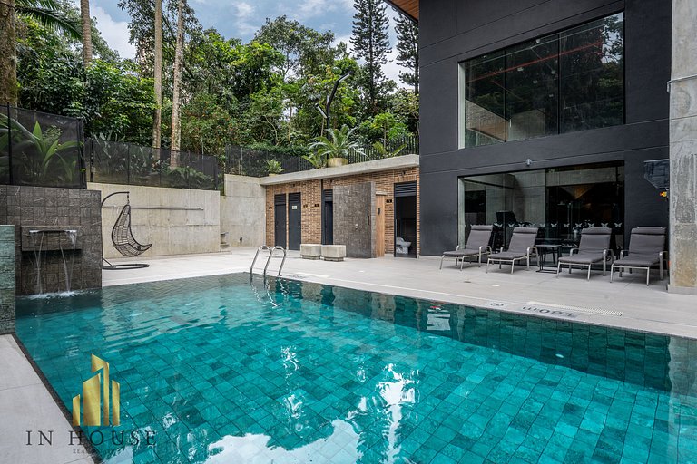 Morph 902 - Exclusivo apt en el Poblado con balcón