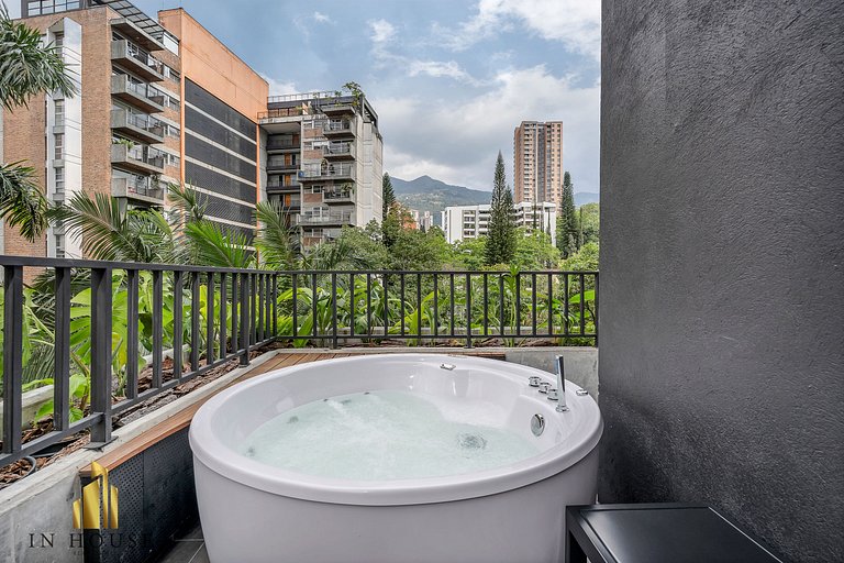 Morph 501 - Acogedor apt Poblado BBQ / Jacuzzi