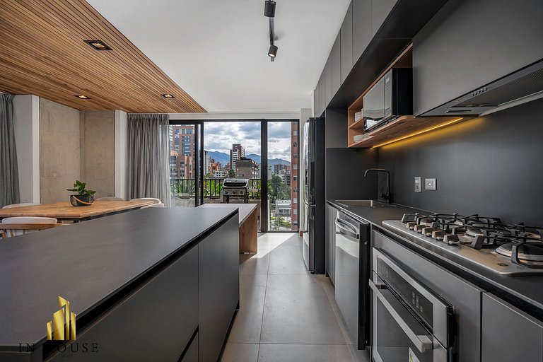 Morph 1002 - Luxe apt in Poblado/AC/BBQ