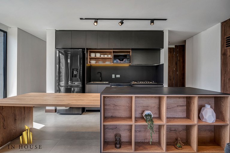 Morph 1002 - Luxe apt in Poblado/AC/BBQ