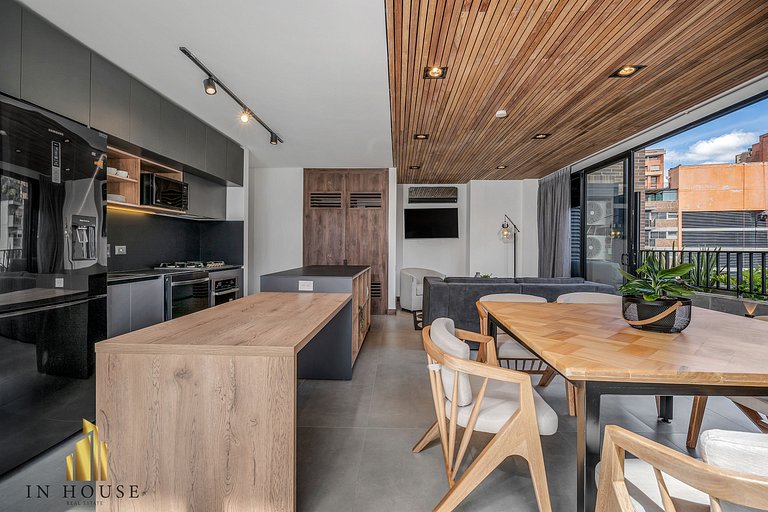 Morph 1002 - Luxe apt in Poblado/AC/BBQ