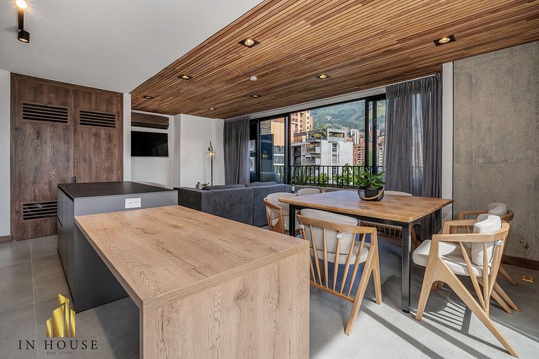 Morph 1002 - Luxe apt in Poblado/AC/BBQ