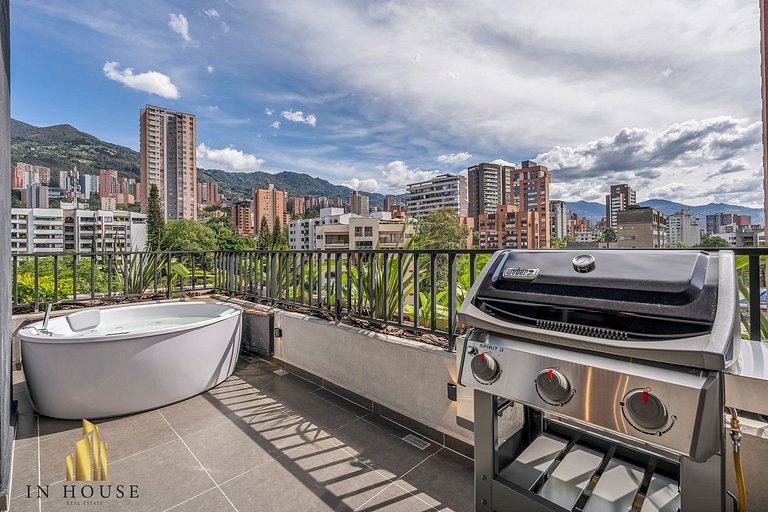 Morph 1002 - Luxe apt in Poblado/AC/BBQ