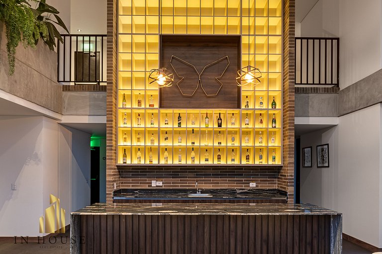 Morph 1002 - Luxe apt in Poblado/AC/BBQ