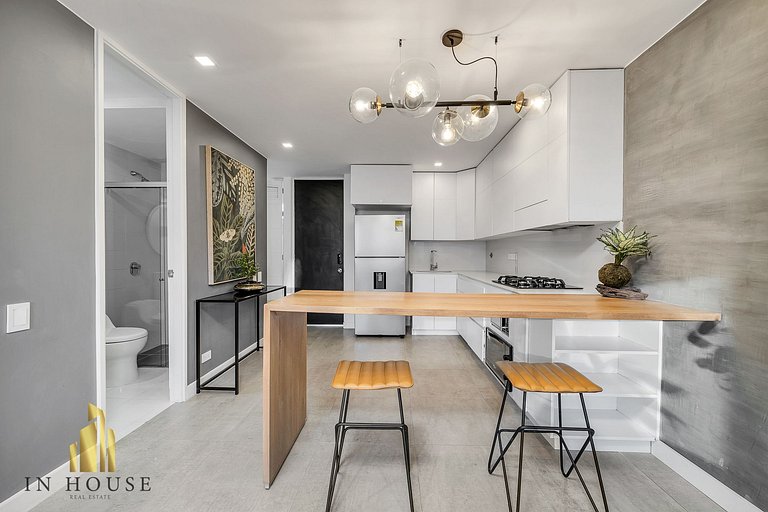 Provenza Life 1001 - Airy apt w priv balcony & gym