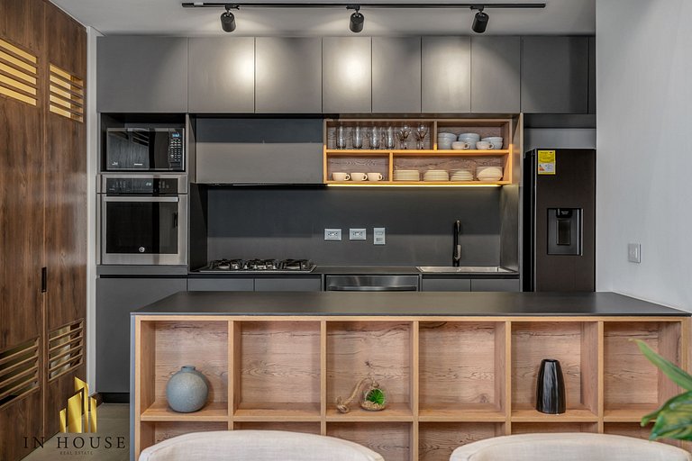 Morph 302 - Apt moderno con techos altos, BBQ