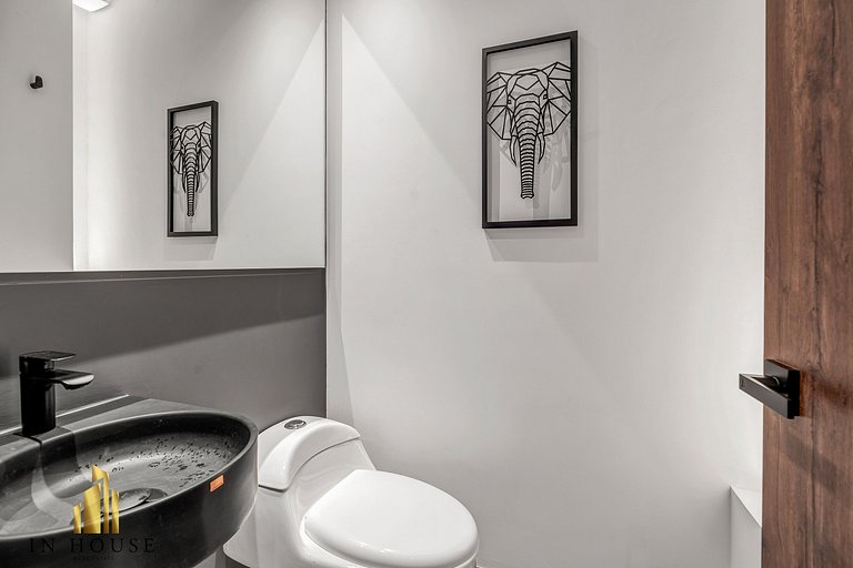 Morph 1401 - Luxe & bright ap in Poblado with AC