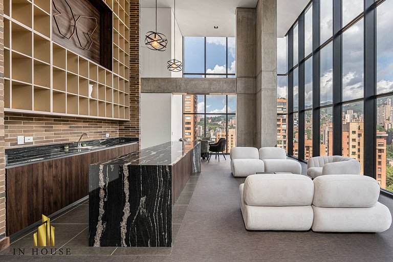 Morph 1401 - Luxe & bright ap in Poblado with AC