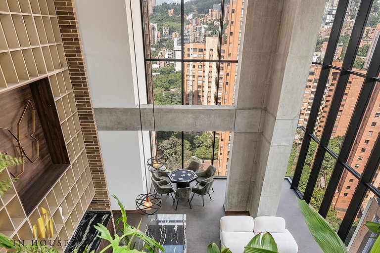 Morph 1401 - Luxe & bright ap in Poblado with AC