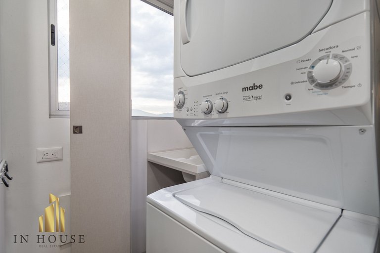 Urban 701-Apt relajante con piscina, jacuzzi y gym